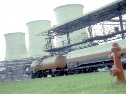 Licitaţia pentru privatizarea Oltchim programată în mai